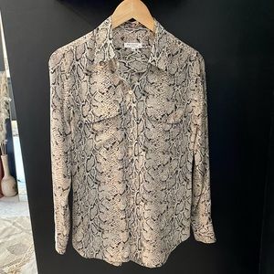 EQUIPMENT Signature Silk Shirt